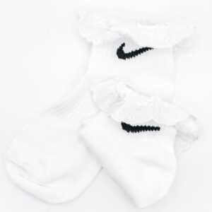 Calcetines Nike tie dye con puntilla blancos