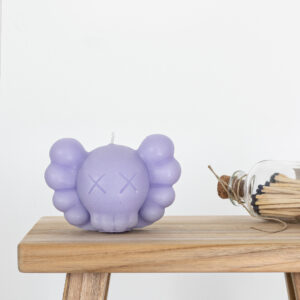 Vela Cabeza KAWS Companion Lila