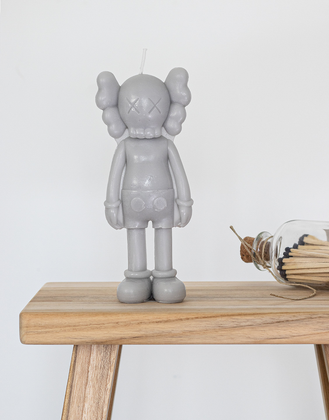 Vela KAWS Companion Gris