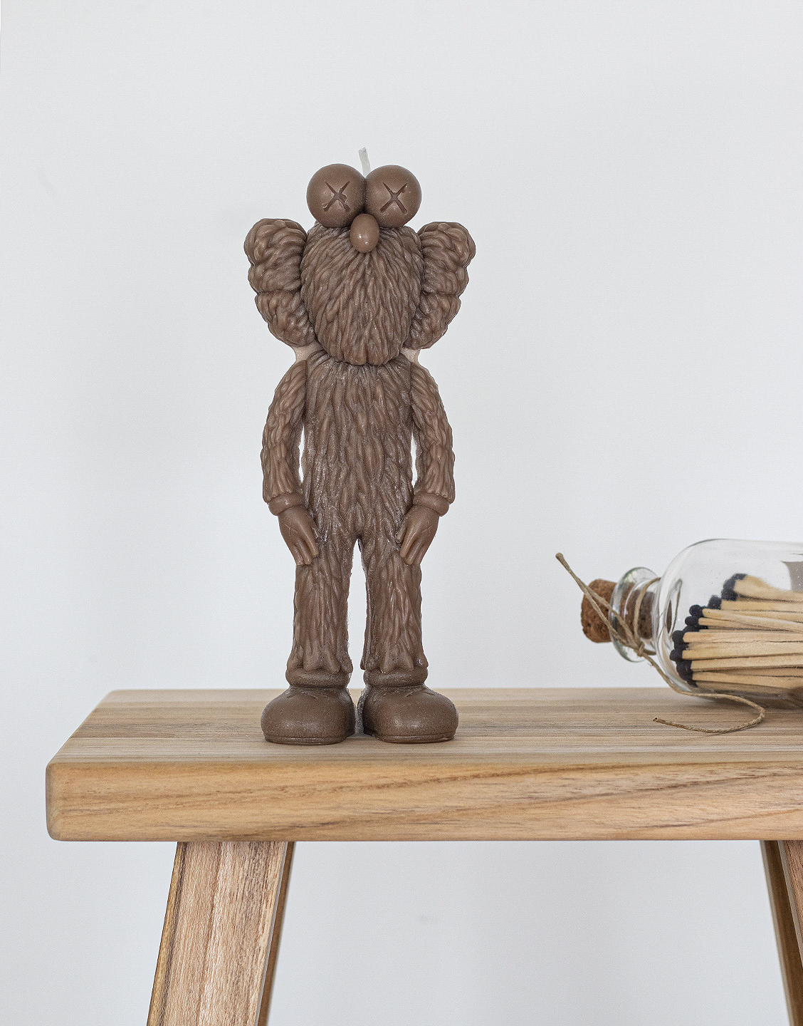 Vela KAWS BFF Mocha